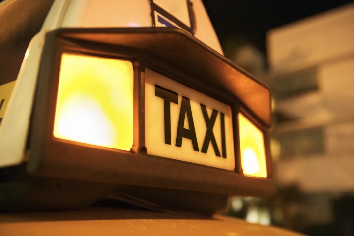 Comment organiser la réservation d’un taxi van pendant votre voyage au Vietnam ?